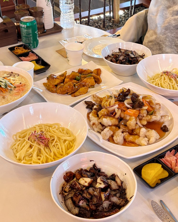  춘천 근화동 맛집, 공지천 출렁다리 근처 중국집 뷰맛집 륭도객잔
