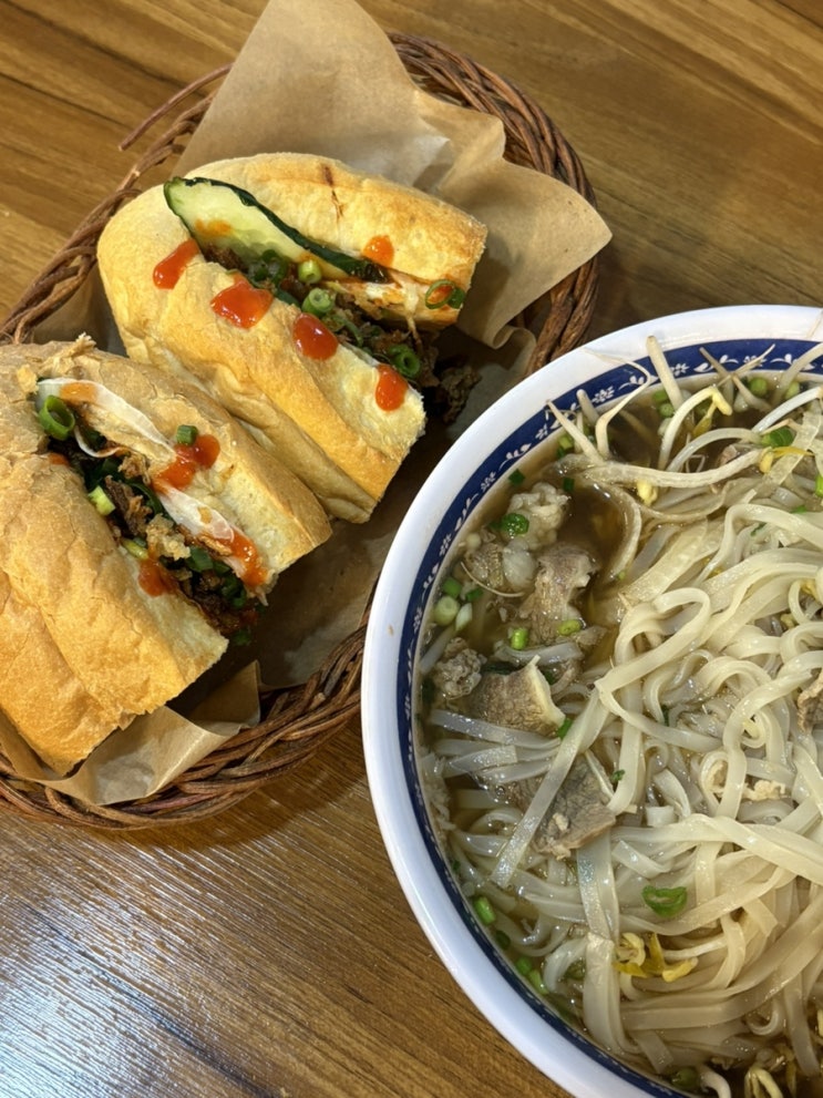  포항쌀국수 까몬 문덕점