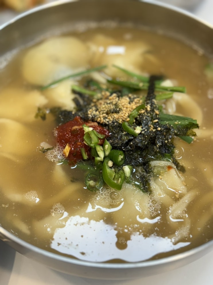  포항 칼국수맛집 두리방손칼국수 포레나점