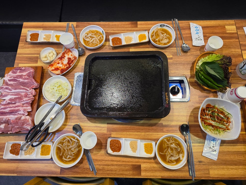 제주화산석돌판구이 서구연희점 사진 1