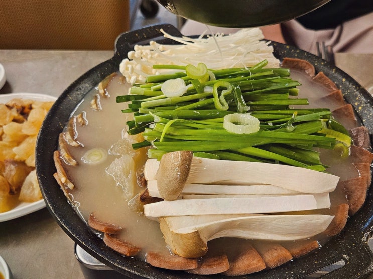  [맛집리뷰] 서초도가니탕 서초본점, 해장과 몸보신을 동시에! 교대역몸보신