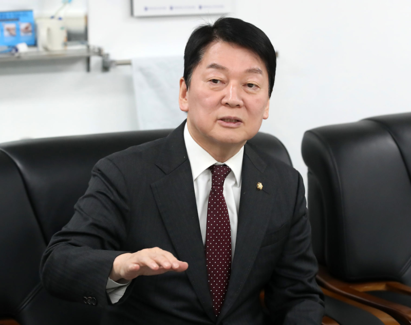 안철수 재산 규모 학력 나이 정치경력 프로필 총 정리