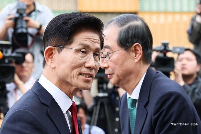 <b>국힘 대선 후보 교체</b> 당원 투표 부결로 김문수 기호2번 <b>후보</b> 복귀