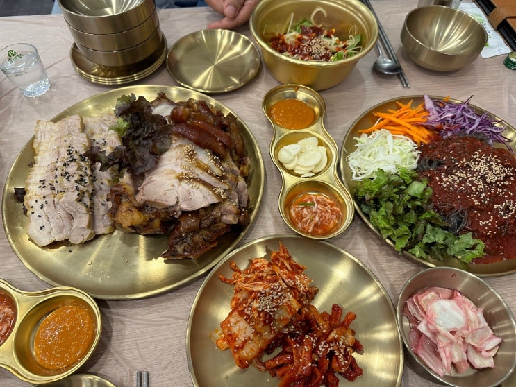  천안 병천 온족발 연잎홍삼보쌈 반반족발맛집 태선족발