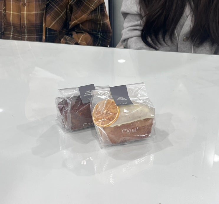  [2025-10] 적어도 너에겐 부끄럽지 않은