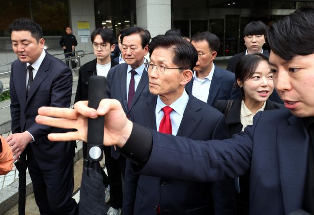  김문수, 당원투표로 자격 회복… 국힘 대선 후보 교체 결국 '불발'