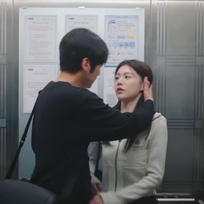 <b>정준원</b> <b>언슬전</b> 최대 수혜자, <b>고윤정</b>과 박력 터지는 <b>키스</b>