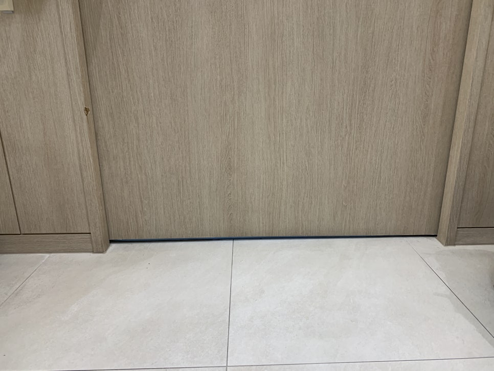 배곧중문수리 병원 슬라이딩포켓도어 미닫이문수리 해결