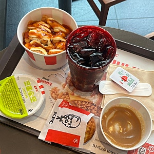 KFC신상추천 KFC메쉬포테이토 그레이비 내돈내산 솔직후기(feat.KFC김해내동점)