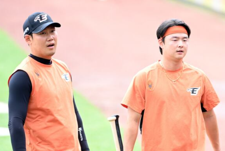 <b>한화</b> 이글스 '<b>심우준</b>' <b>부상</b> > 4주 <b>이탈</b>! 누가 주전 유격수로... 