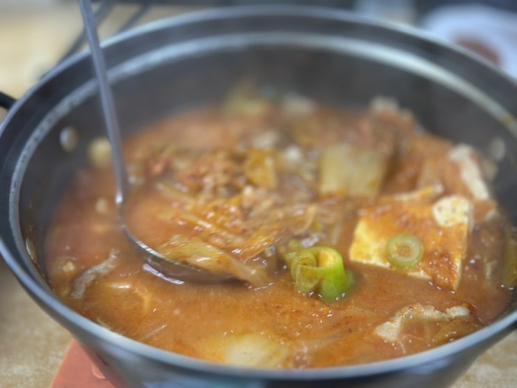  [왕십리] 장어구이,김치찌개,냉동삼겹살