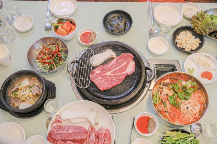  군포 가족식사 외식하기 좋았던 꾸석지돌판한우
