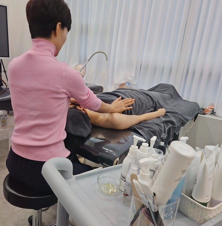  아비에미용학원 대구본원, 피부미용 교육의 기본과 실무를 갖추다