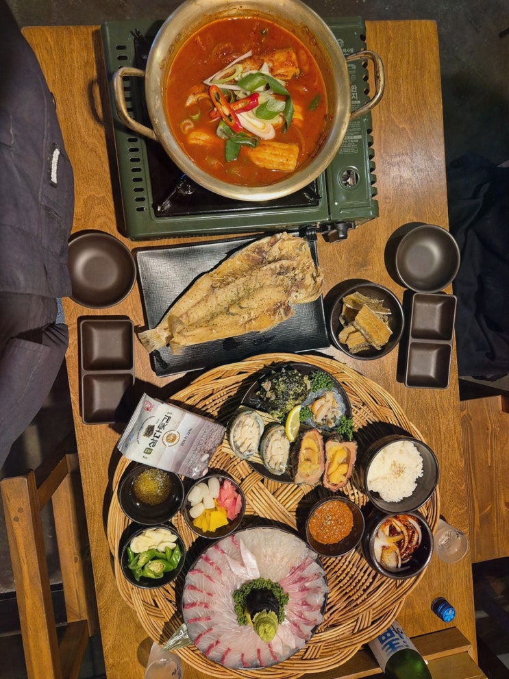  제주시조천읍회, 제주 여행 필수 코스 바닷골 제주함덕본점에서 즐기기