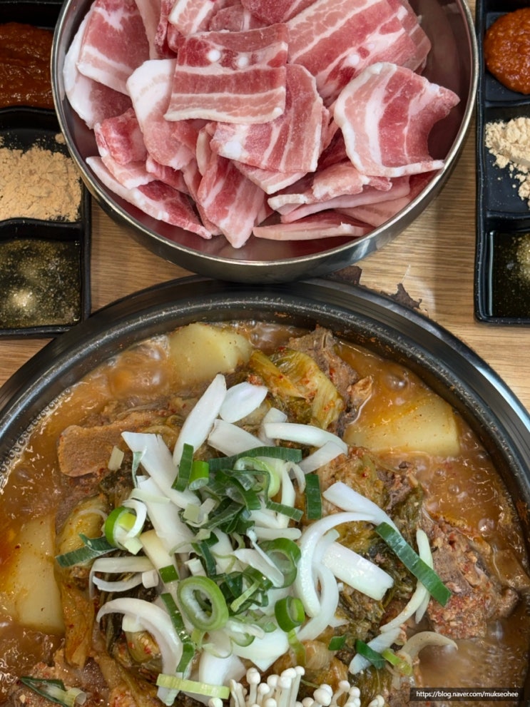  운정중앙역 맛집 통뼈감자탕 교하점 파주 회식장소 추천
