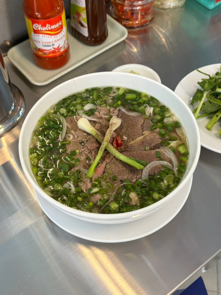  양재역 직장인 점심 추천 쌀국수 맛집 호앙비엣