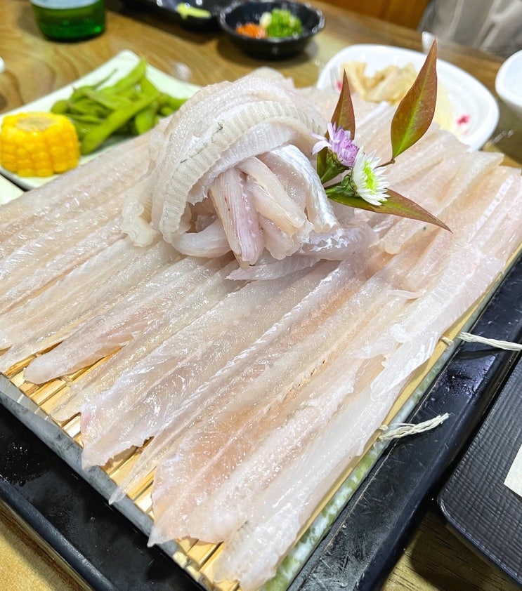  부산횟집 재송동 거북선횟집 자연산 참가자미 회