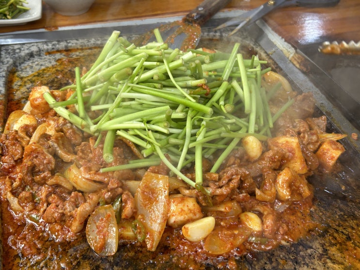  용인시 처인구 재방문의사 가득한 오리구이 맛집 <까치골오리돌구이>(양념구이, 비빔막국수, 물막국수, 치즈볶음밥)