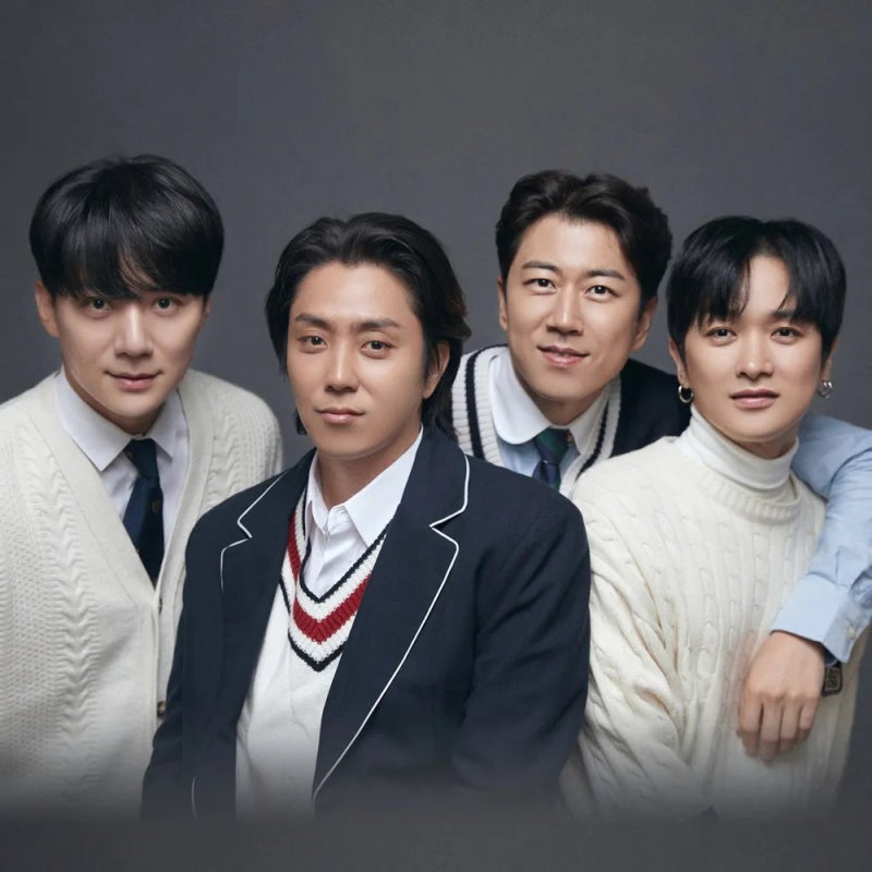 젝스키스 (SECHSKIES): 수정처럼 빛난 28년, 노란 물결의 전설을 돌아보다