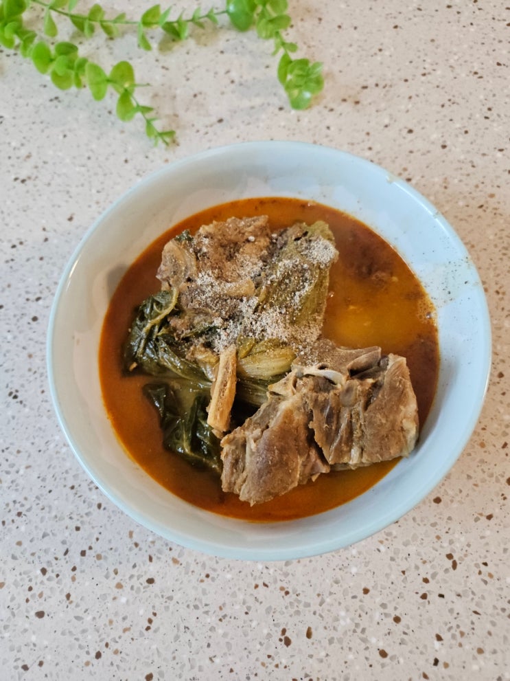 [JJFood 우거지 뼈해장국 + 배도라지 조청] 푸짐하고 맛있게 즐기는 뼈해장국