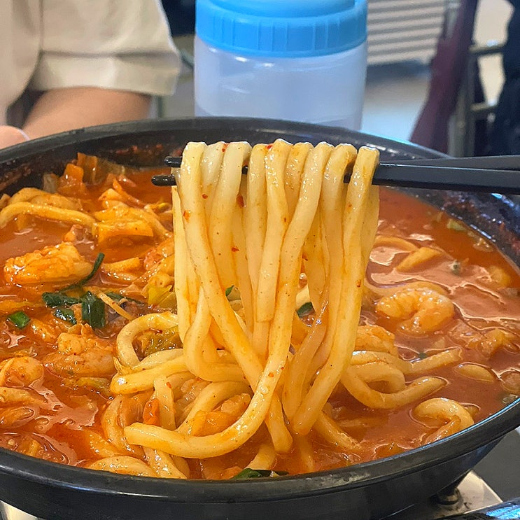  성수동 낙곱새 맛집 대낚식당: 칼칼 매콤한 대낙새 후기