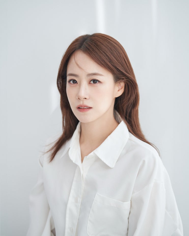 <b>류현경</b>, <b>에일리언컴퍼니</b>와 전속계약 체결…엄정화·김병철과... 