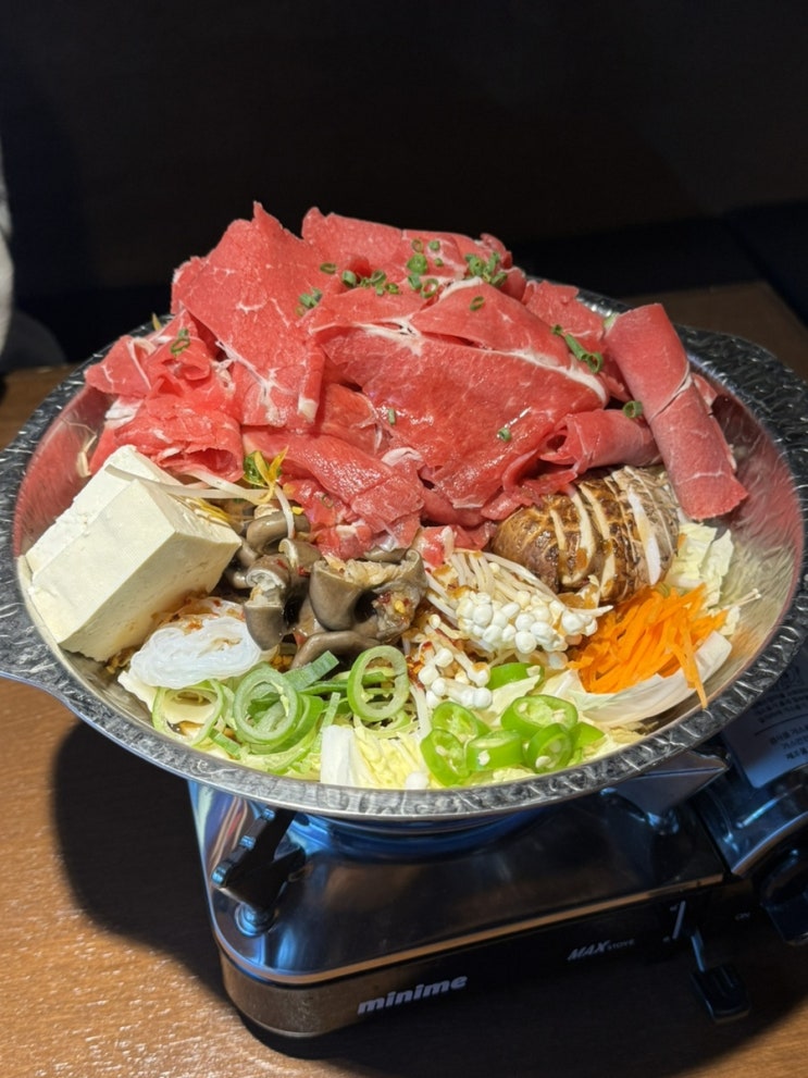  성대역 술집: 스키야끼가 맛있는 사루야 일본이자카야
