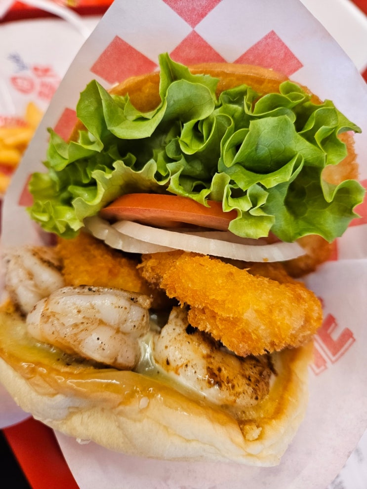  안산맛집 직화통새우버거맛집 왓더버거 상록수점