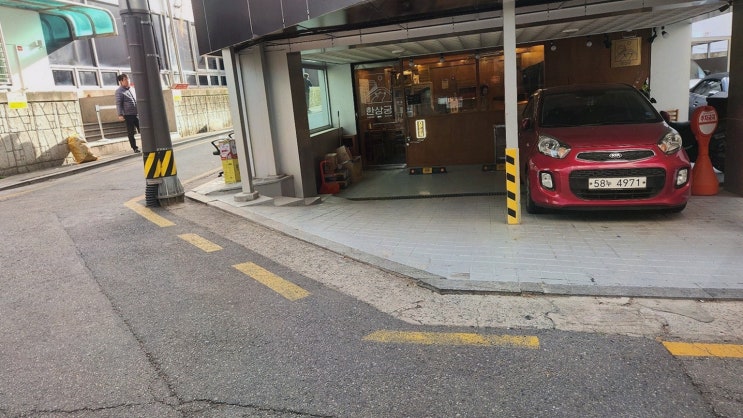  [맛집리뷰] 신사동 훌륭한 된장찌개와 돼지불백 - 강남구신사동점심맛집