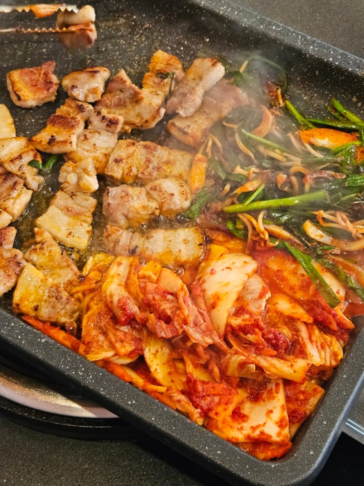  한대앞역 맛집 부추삼겹살 뿌신 후기
