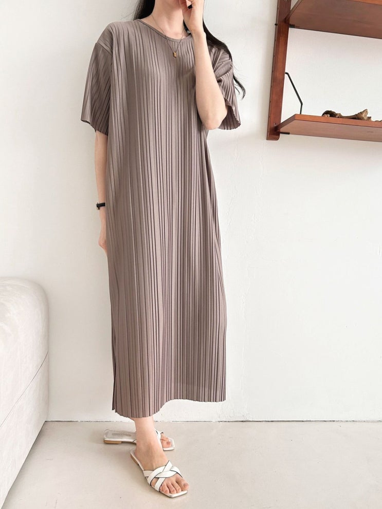  임산부도 예쁘게! 봄여름 데일리로 좋은 스판 주름 반팔 롱 원피스 추천