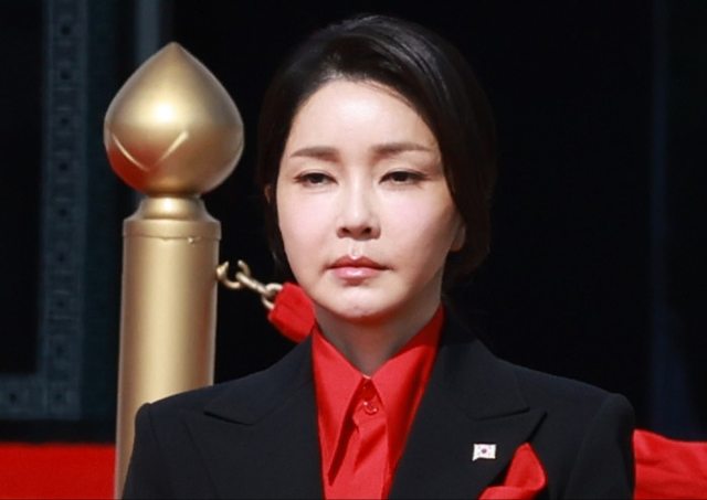 <b>김건희</b> 여사, 검찰 출석 거부! <b>불출석</b> 사유서 제출…대선 <b>개입</b>... 