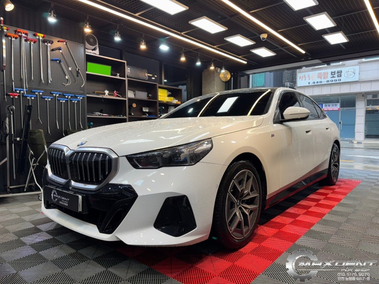  시흥 BMW수리 – 520i 알루미늄 도어·휀다·스태프 판금도색 복원 사례