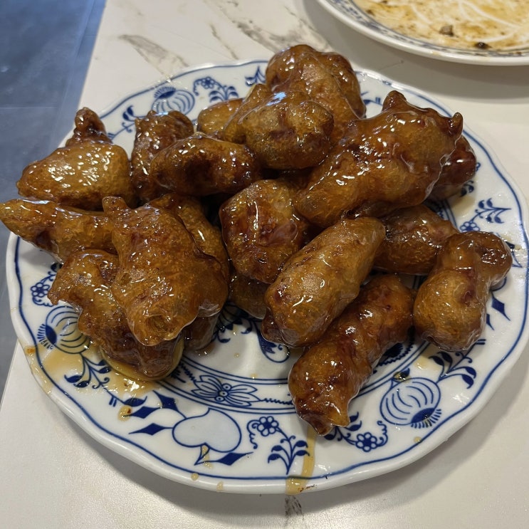  강동원, 배우 아니고 중식당 (망원동 중국집)