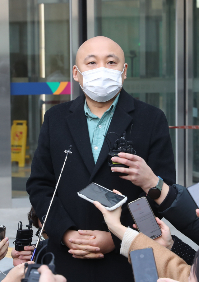 ‘주호민 아들 아동학대 혐의’ 특수교사, 항소심서 무죄 ‘주호민 아들 아동학대 혐의’ 특수교사, 항소심서 무죄