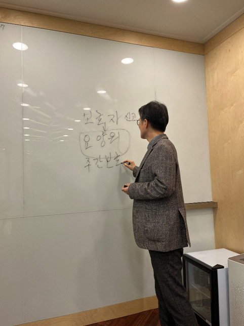  노인학대 혐의로 억울하다면? 초기 대응이 필요합니다 노인학대 전문 정재호 변호사