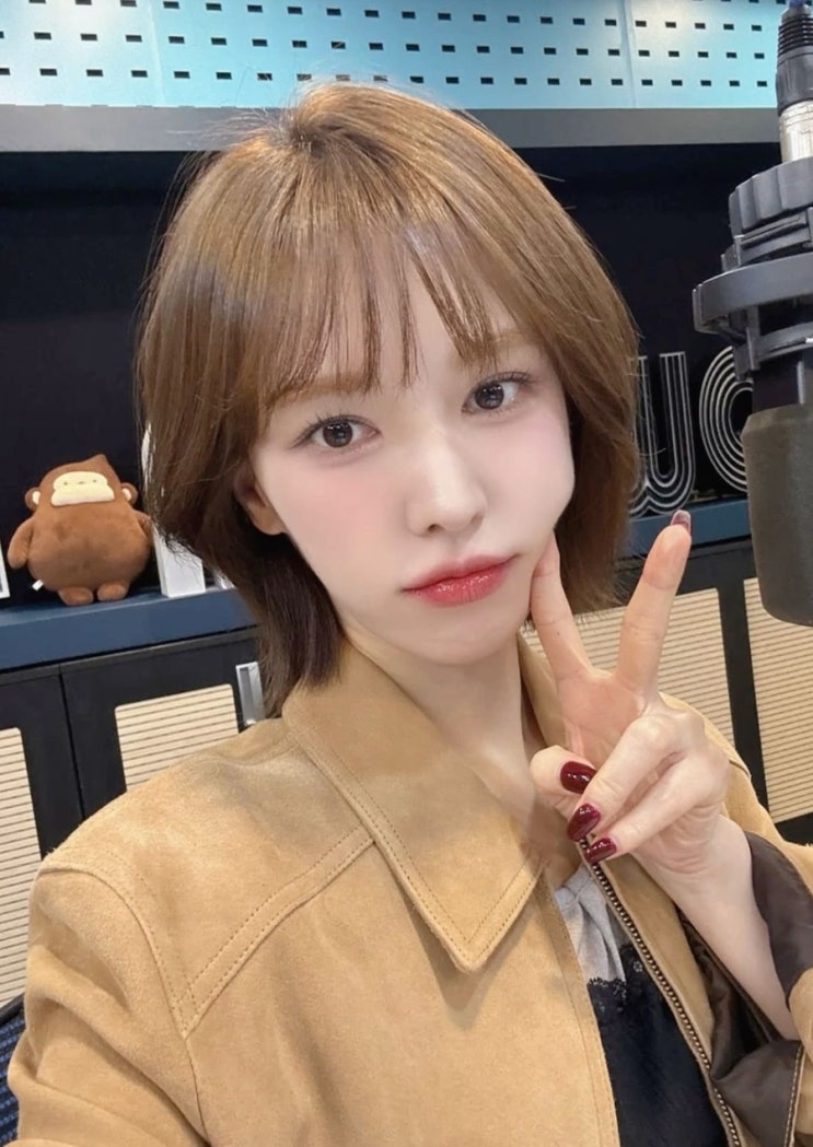 [위닛서면<b>롯데</b>점/라윤]요즘 대세 ‘<b>웬디</b>컷’?! <b>레드벨벳 웬디</b>... 