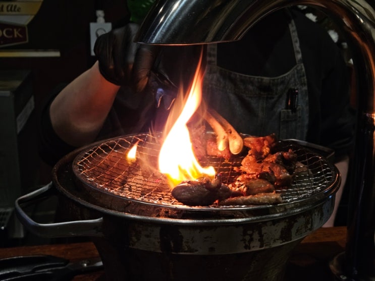  길동맛집 추천 가성비 좋은 소고기 숯불화로구이 굽은다리역 맛집, 산책