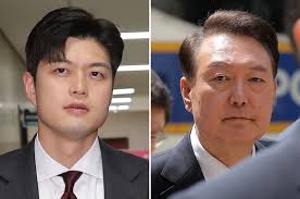 운명의 15일…<b>김용태</b> 취임과 윤석열 출당론, 보수 재편의... 
