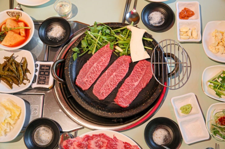  청라 고기 맛집 만족스러웠던 꾸석지돌판한우