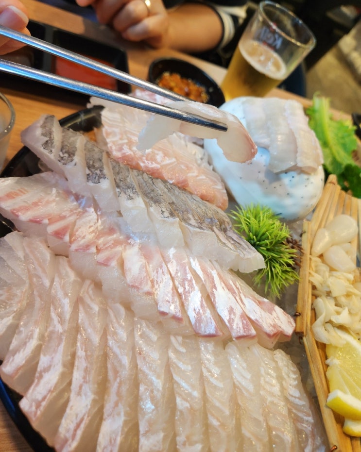  맛있게 먹은 회!