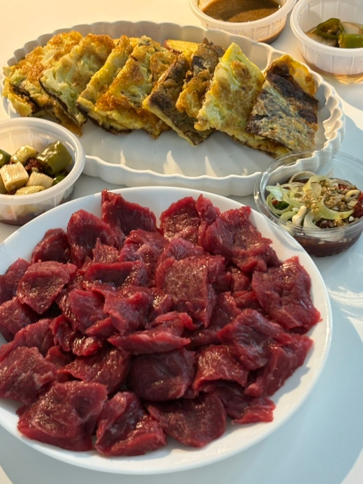  연산동 민정한우수육국밥 뭉티기 육전 한우국밥 포장 후기