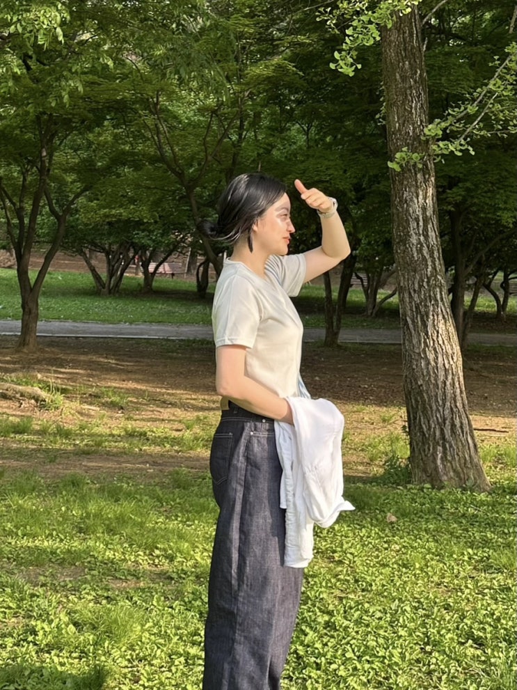  기본템 맛집 반팔티셔츠 여름 청바지는 98도씨에서