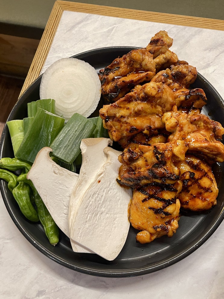  군산 수송동닭갈비 맛집 팔각도에서 신메뉴 맵불닭갈비 먹어보기