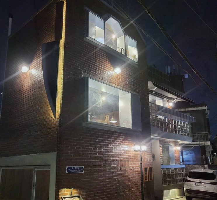  신당동 주식에서 을지로우니의 다양한 메뉴와 분위기로 잊지 못할 저녁을