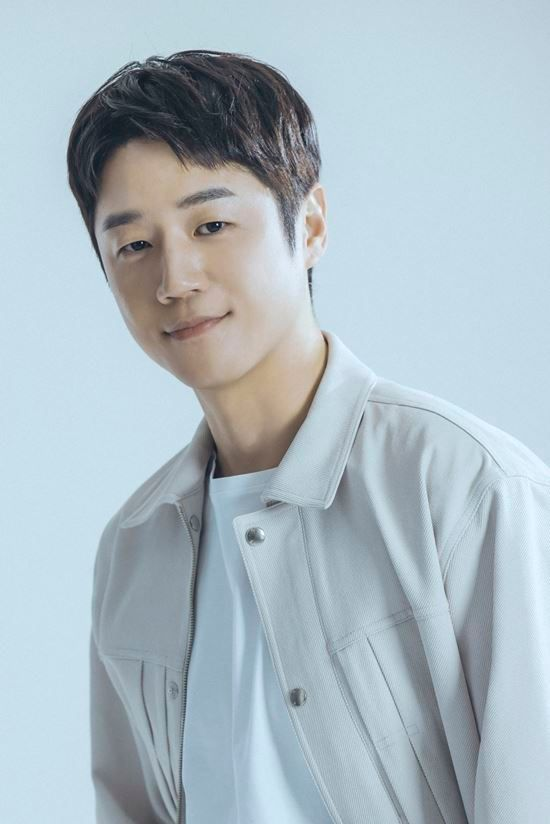대세 된 '<b>언슬전</b>' <b>정준원</b>, 잠실 마운드도 접수…17일 <b>시구</b>한다