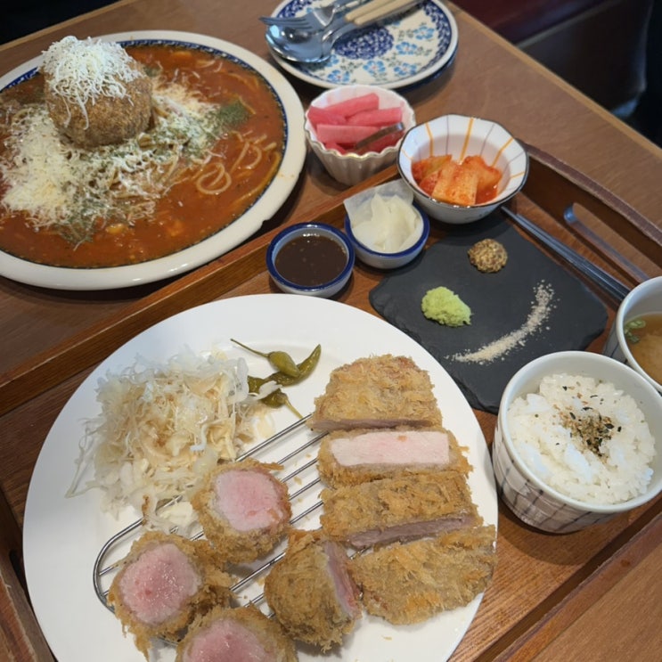  청주 시내 성안길 데이트맛집 돈까스 파스타가 맛있는 동백카츠:) / 주차장