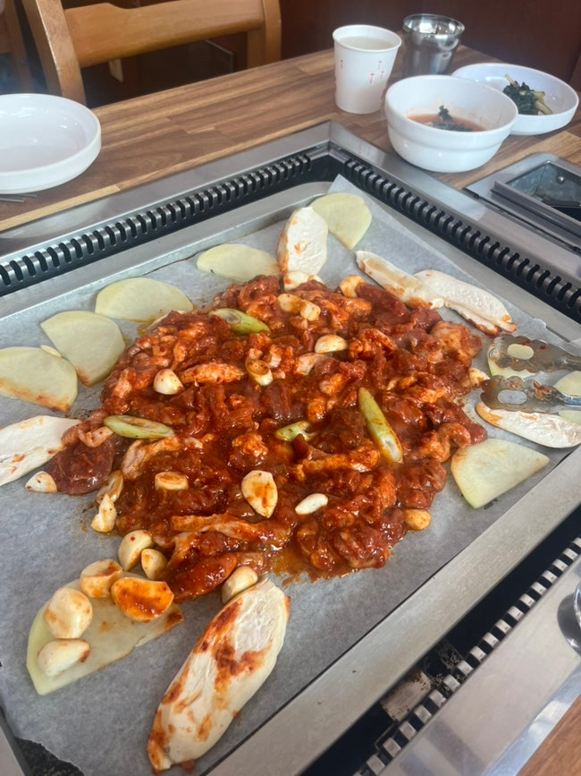  아이와 함께 가기 좋은 파라다이스도고 근처 도고참맛집 아산밥집