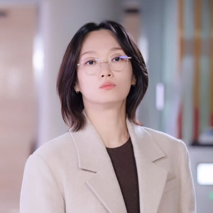 전 국민이 얼굴은 알지만 이름은 모른다는 <b>언슬전</b>의 <b>이봉련</b>