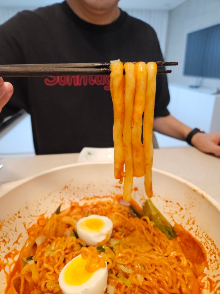  [오키오키국물떡볶이n냉면 떡볶이 밀키트] 간편하고 맛있게 즐기는 떡볶이 밀키트